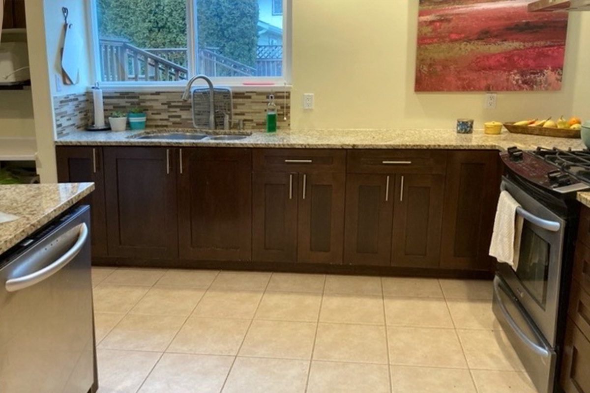 Anne-Kitchen-Before-1