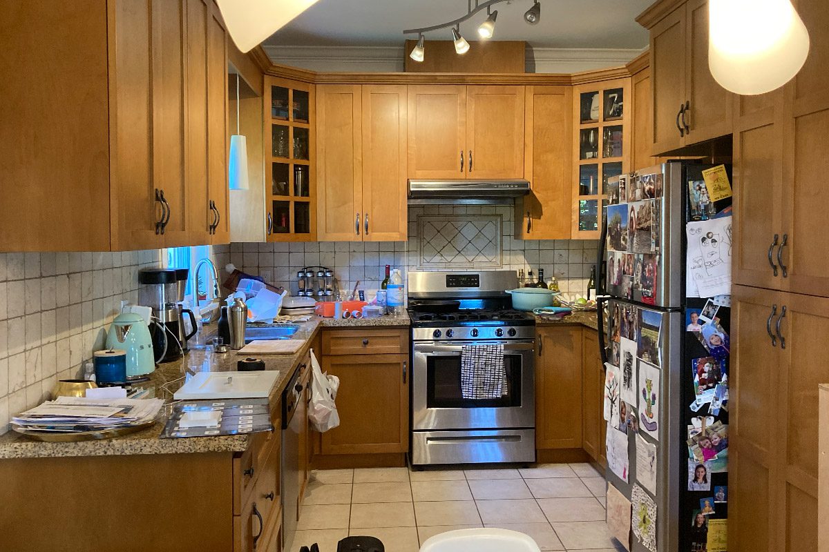 Dave-Catherine-kitchen-before-2